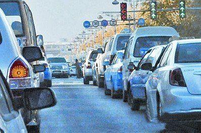 買車人增多，中國二三線城市交通擁堵加劇